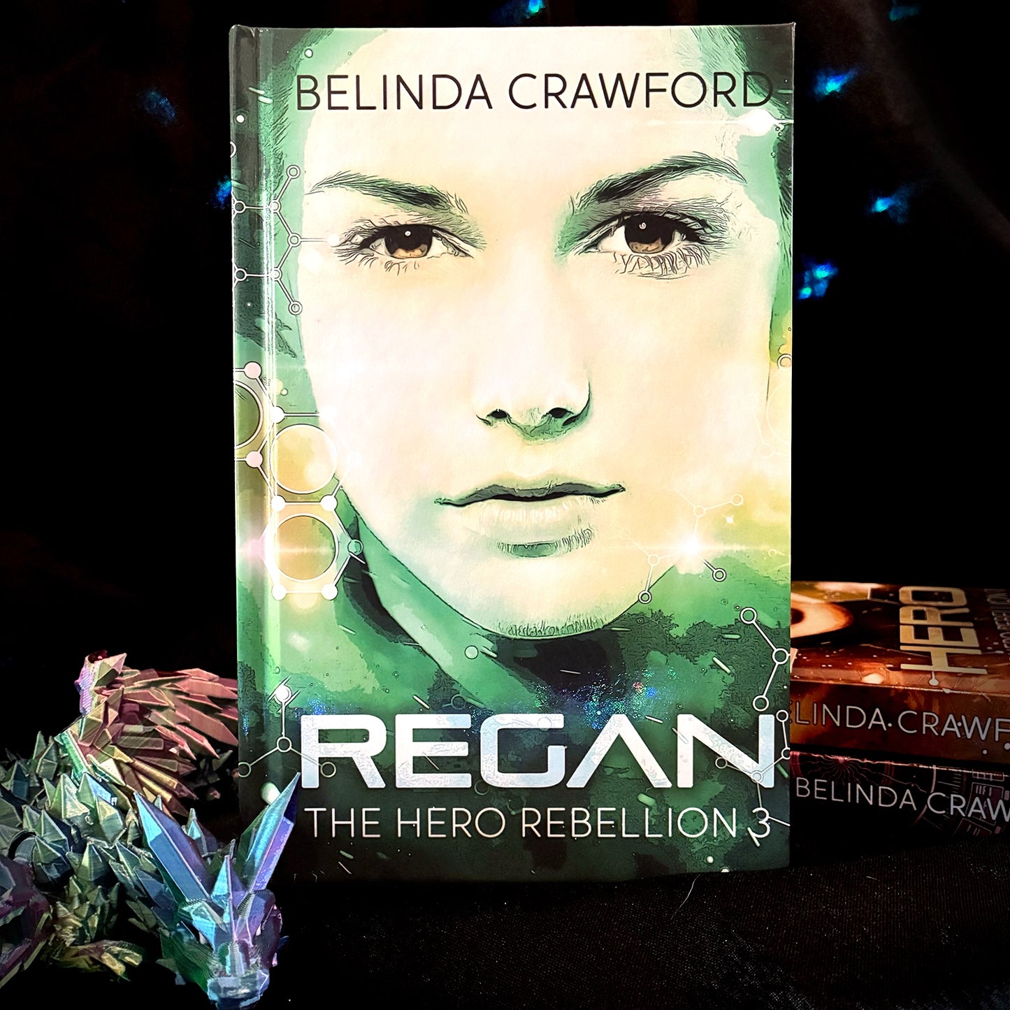Regan (The Hero Rebellion 3) Nexus Edition Gebundene Ausgabe